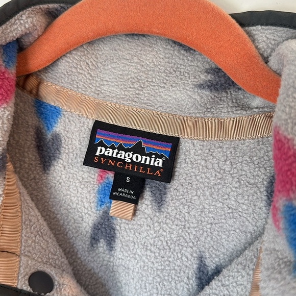 Patagonia Synchilla Snap T Fleece Pullover Wish Tails Gray Arrow Print SZ S - Picture 4 of 6